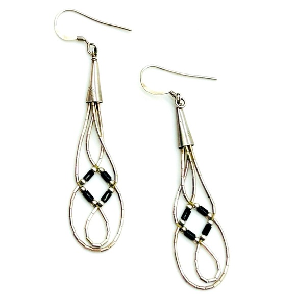 .925 Sterling Silver Navajo Liquid Tube Bead Heishi Black Onyx Dangle Earrings - Picture 8 of 8